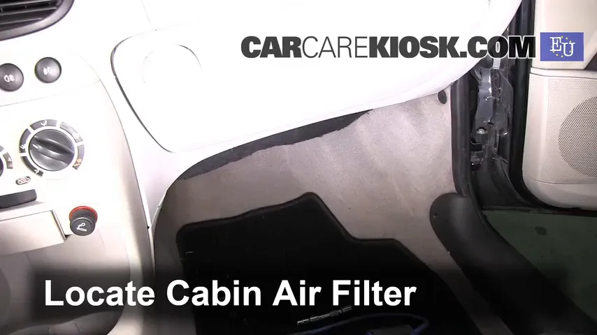 2003 Fiat Punto EX 1.3L 4 Cyl. Turbo Diesel Air Filter (Cabin) Replace